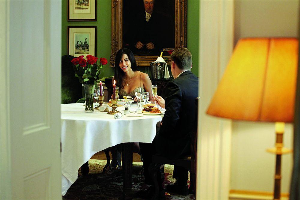 Roseate House Hotel